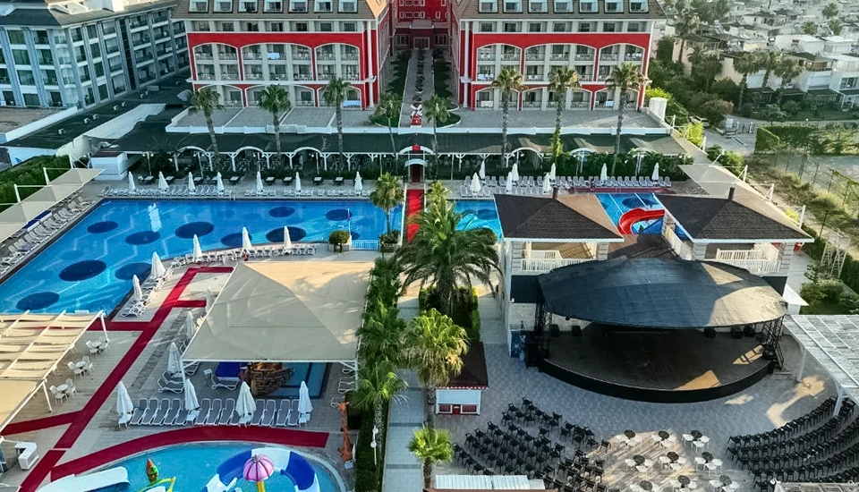 هتل اورنج کانتی بلک آنتالیا